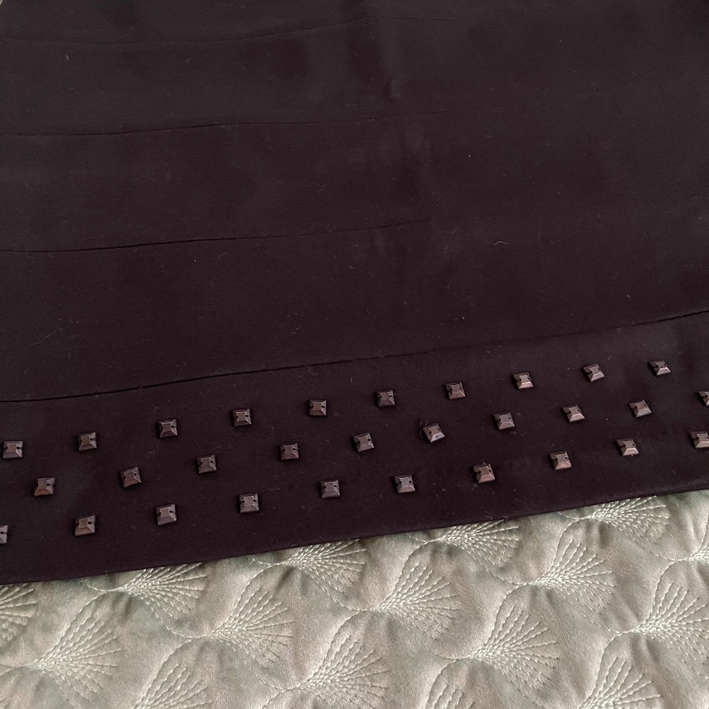 Women’s skirt